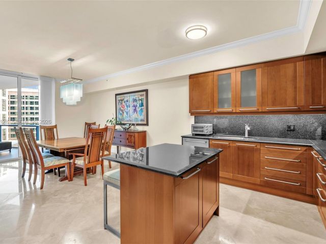 Apartment for sale  Unit #1705 - photo 6853461