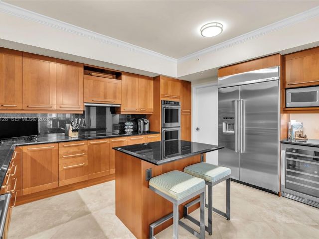 Apartment for sale  Unit #1705 - photo 6853465