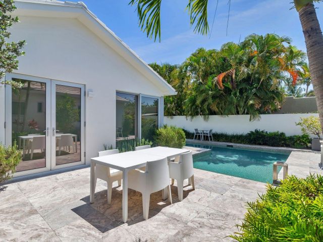 Home for sale at 711 Ardmore Road - photo 6862476