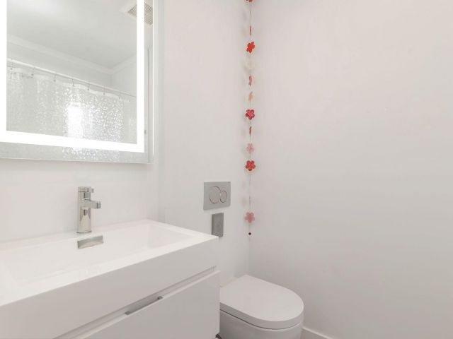 Home for sale at 711 Ardmore Road - photo 6862479