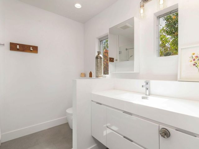 Home for sale at 711 Ardmore Road - photo 6862481