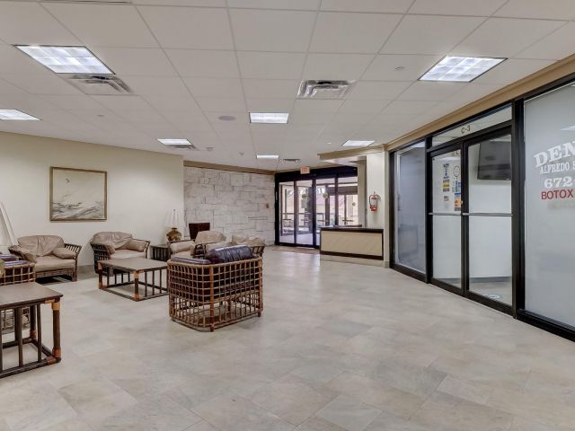 Apartment for rent  Unit #606 - photo 6853919