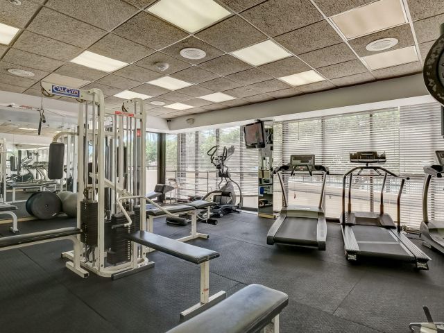 Apartment for rent  Unit #606 - photo 6853921