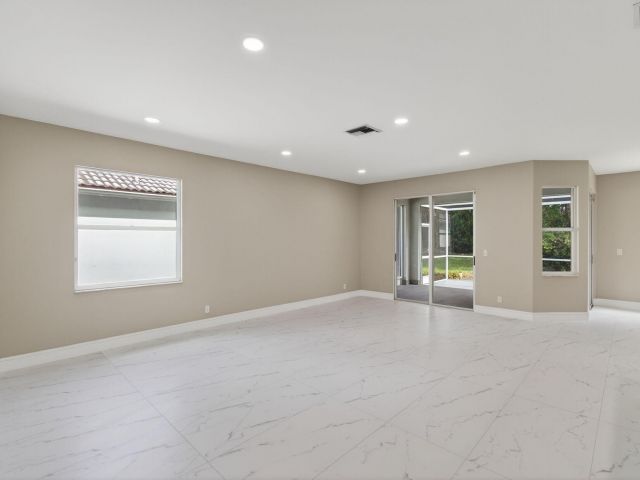 Home for sale at 7770 Stirling Bridge Boulevard S - photo 6867999