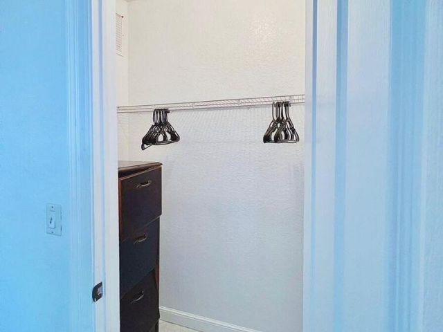 Home for rent at 750 Millbrae Court 3 - photo 6853877