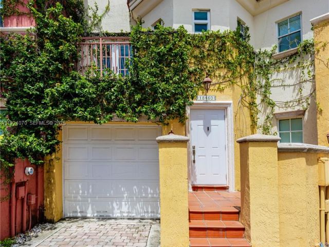 Home for rent at 18460 NE 30th Ave 18460 - photo 6853525