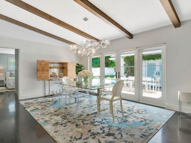 Home for rent at 136 Worth Court S - photo 6853571