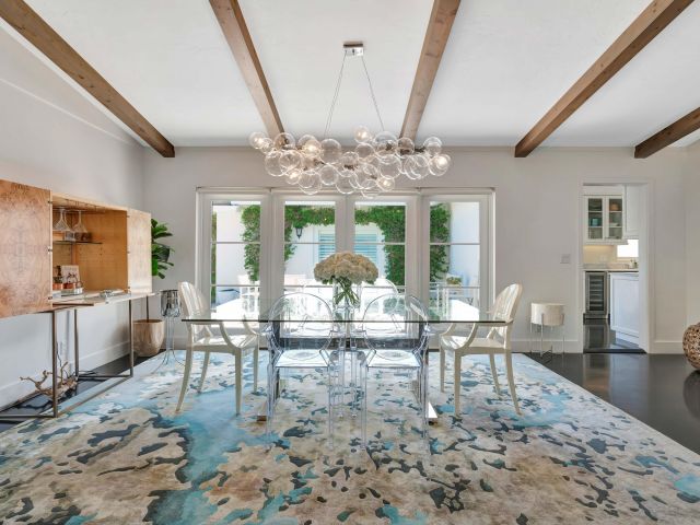 Home for rent at 136 Worth Court S - photo 6853572