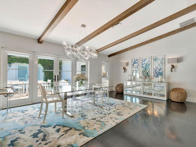 Home for rent at 136 Worth Court S - photo 6853573