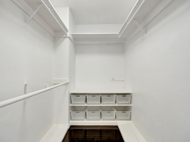 Home for rent at 136 Worth Court S - photo 6853579