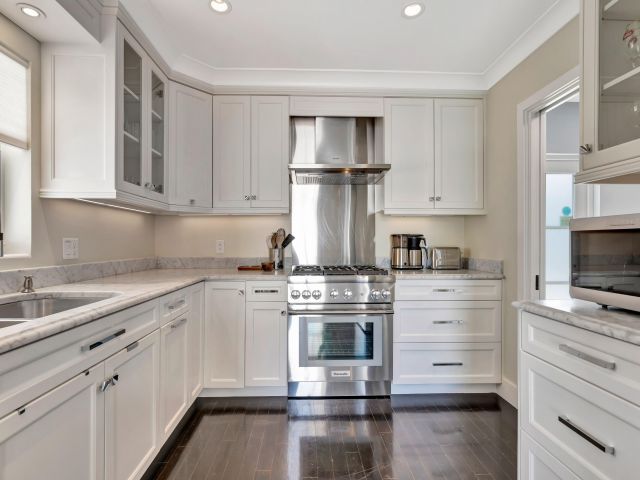 Home for rent at 136 Worth Court S - photo 6853582