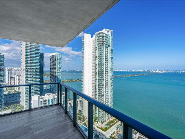 Apartment for sale  Unit #3601 - photo 6856551