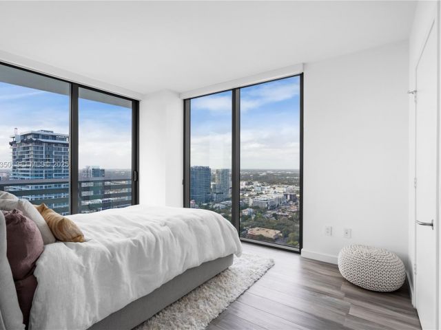 Apartment for sale  Unit #3601 - photo 6856557