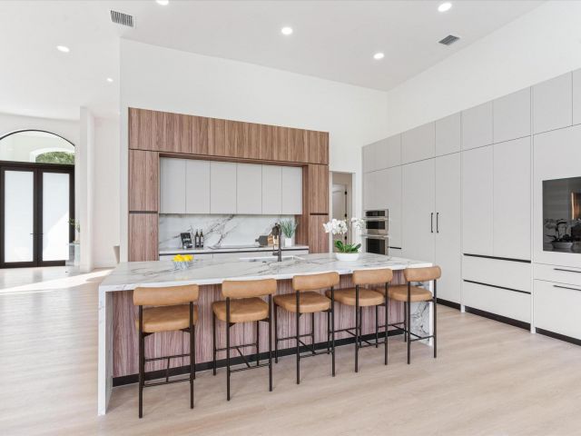 Home for sale at 1330 Breakers West Boulevard W - photo 6855465