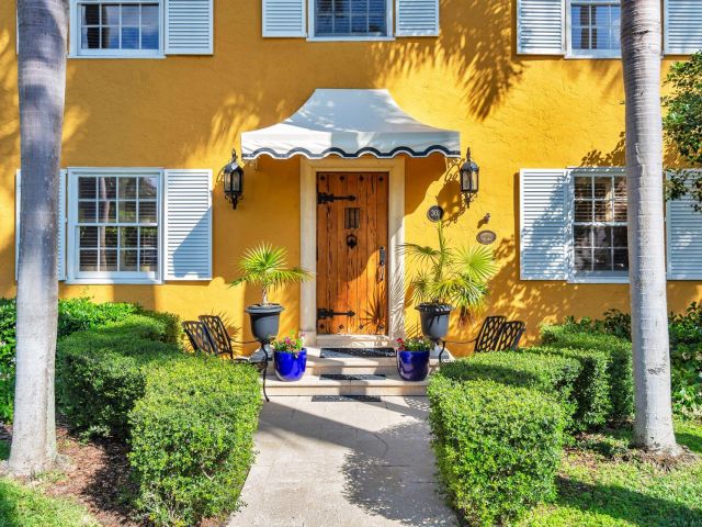 Home for sale at 303 Marlborough Road - photo 6857462