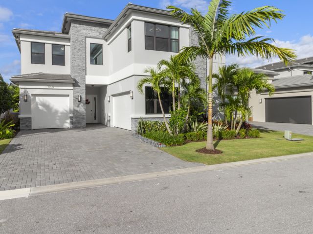 Home for sale at 9265 Sunflower Meadow Road - photo 6855631