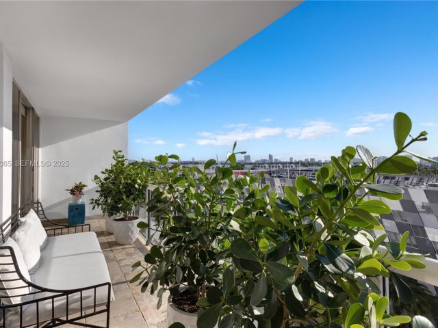 Apartment for sale  Unit #803 - photo 6855398