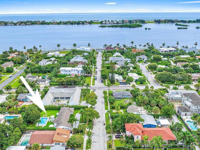 Home for rent at 215 Cortez Road - photo 6855474