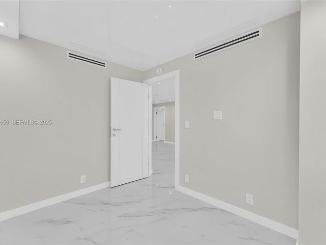 Apartment for sale  Unit #1414 - photo 6856913