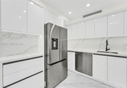 Apartment #1414 at Winston Tower 200