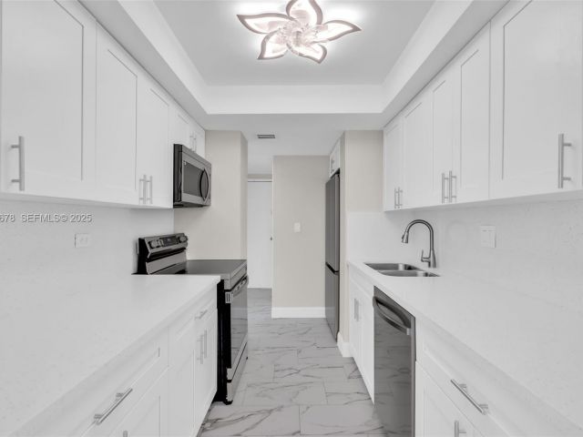 Apartment for sale  Unit #1415 - photo 6856898