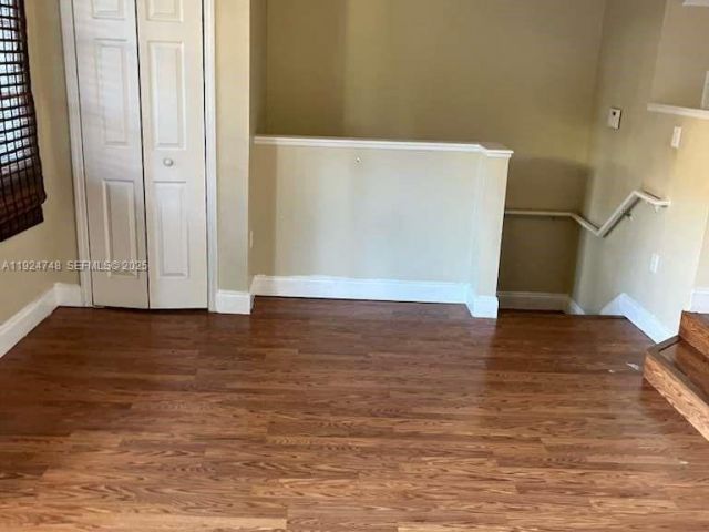 Home for rent at 2891 NE 185th St 1006 - photo 7484035