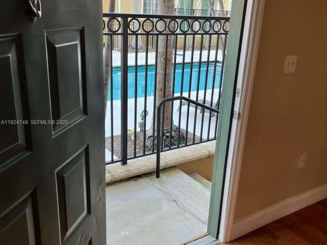 Home for rent at 2891 NE 185th St 1006 - photo 7484037