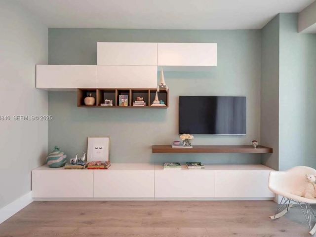 Apartment for rent  Unit # - photo 6857276