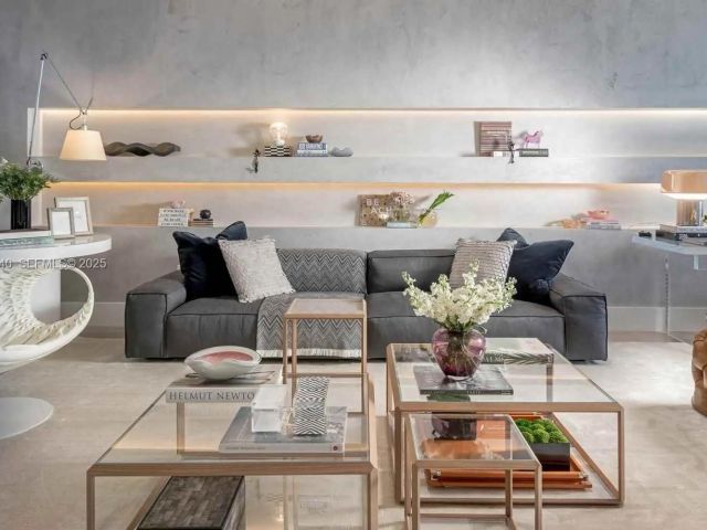 Apartment for rent  Unit # - photo 6857284