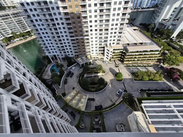 Apartment for rent  Unit #2008 - photo 6867890