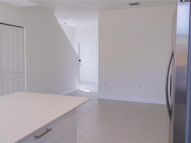 Home for rent at 27651 SW 155 CT 0 - photo 7511209