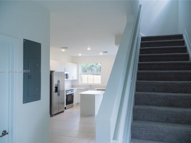 Home for rent at 27651 SW 155 CT 0 - photo 7511211