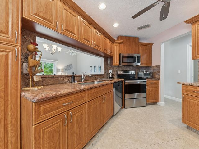 Home for sale at 6276 Sweet Maple Lane - photo 6859016