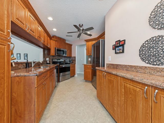 Home for sale at 6276 Sweet Maple Lane - photo 6859017