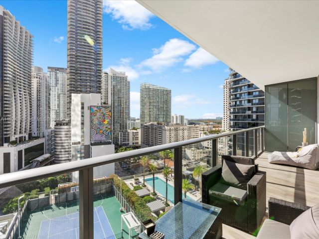 Apartment for sale  Unit #1603 - photo 6861148