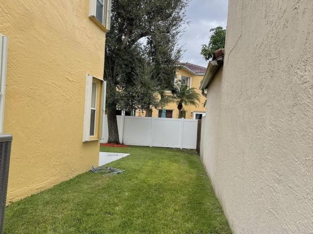 Home for rent at 191 NW 152nd Lane - photo 6859063