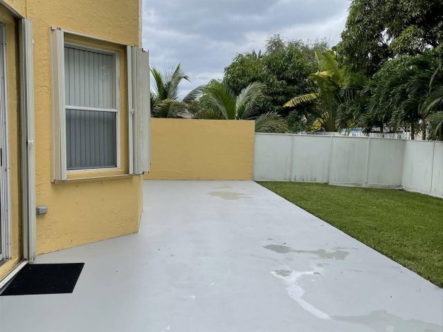 Home for rent at 191 NW 152nd Lane - photo 6859064