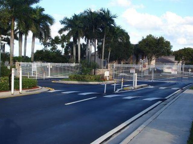 Home for rent at 191 NW 152nd Lane - photo 6859075