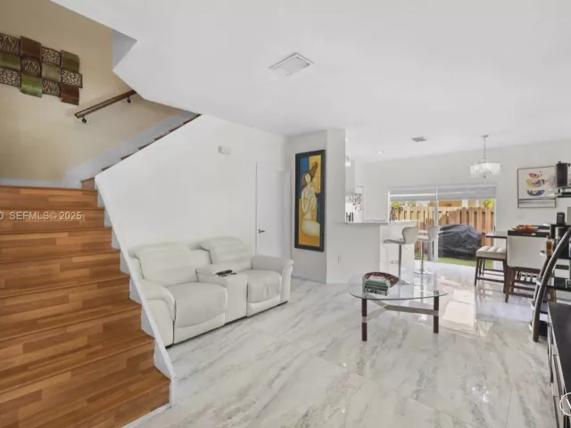 3-bedroom home for sale in Doral - 8362 NW 107th Ct 7-24 - MondialRealty