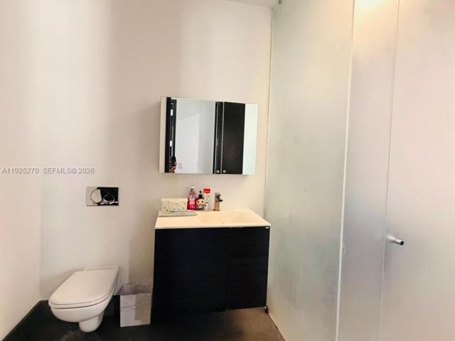 Home for rent at 21025 NE 38th Ave 81 - photo 6862714