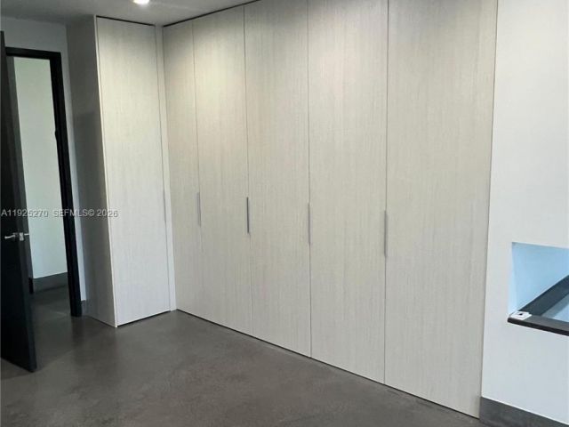 Home for rent at 21025 NE 38th Ave 81 - photo 6862718