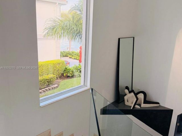 Home for rent at 21025 NE 38th Ave 81 - photo 6862723