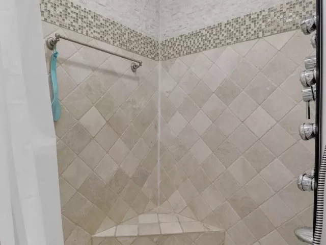 3-bedroom home for sale in Boca Raton - 23265 SW 61st Avenue - MondialRealty