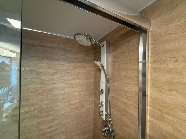 2-bedroom condo for sale in Sunny Isles Beach - 16699 Collins Ave 2701 - MondialRealty