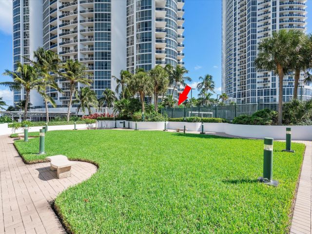 3-bedroom condo for sale in Sunny Isles Beach - 18101 Collins Avenue 401 - MondialRealty