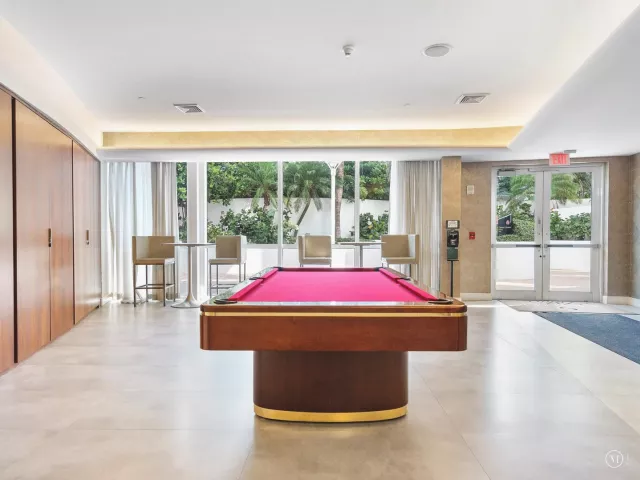 3-bedroom condo for sale in Sunny Isles Beach - 18101 Collins Avenue 401 - MondialRealty