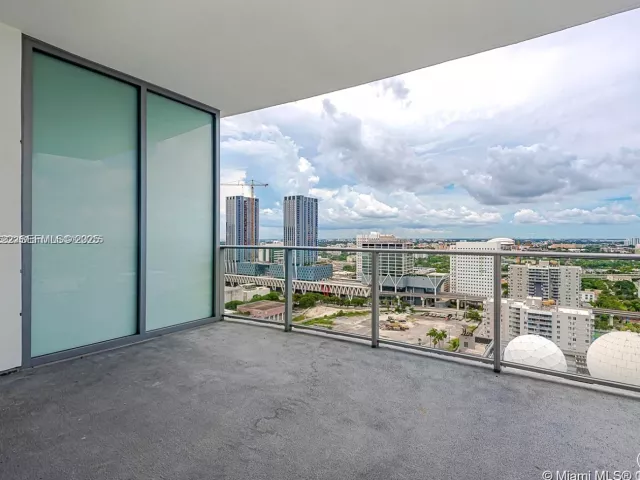 2-bedroom condo for sale in Miami - 851 NE 1st Ave 1608 - MondialRealty