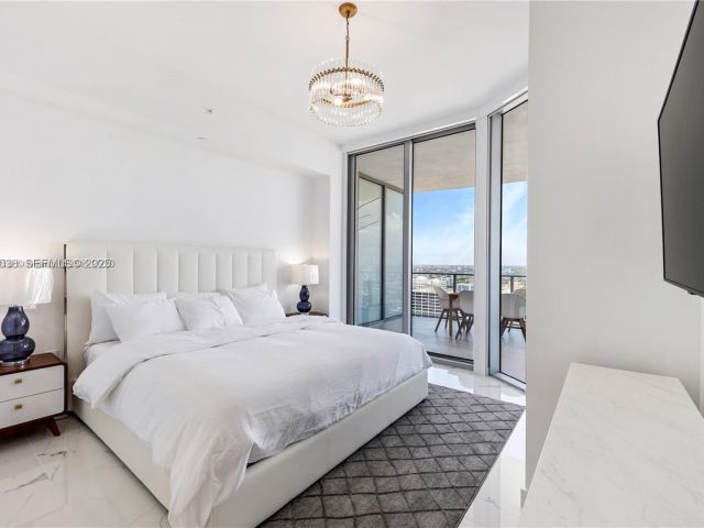 Apartment for sale  Unit #3308 - photo 6861402