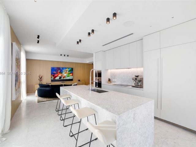 Apartment for sale  Unit #1501 - photo 6864455