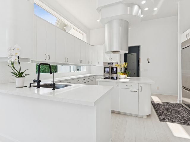 Home for sale at 6 Cloister Circle - photo 6861727